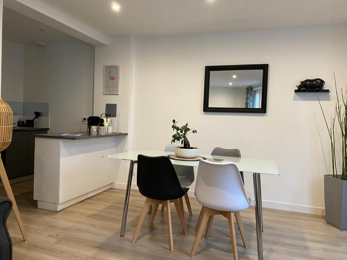 Appartement Cholet Les Halles Cote Jardin 외부 사진